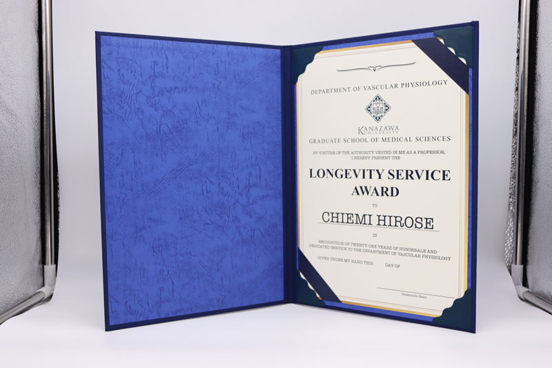 金沢大学証書ホルダー